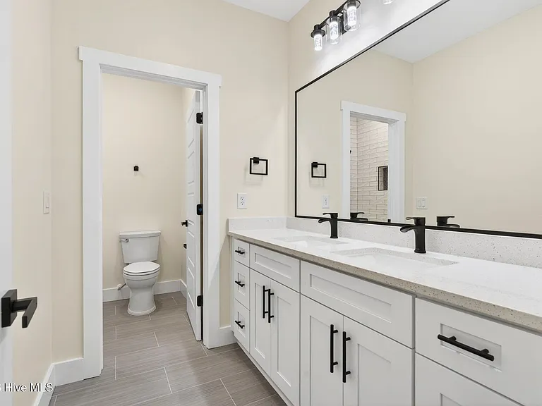 474 S Middleton Dr NW — Photo 25