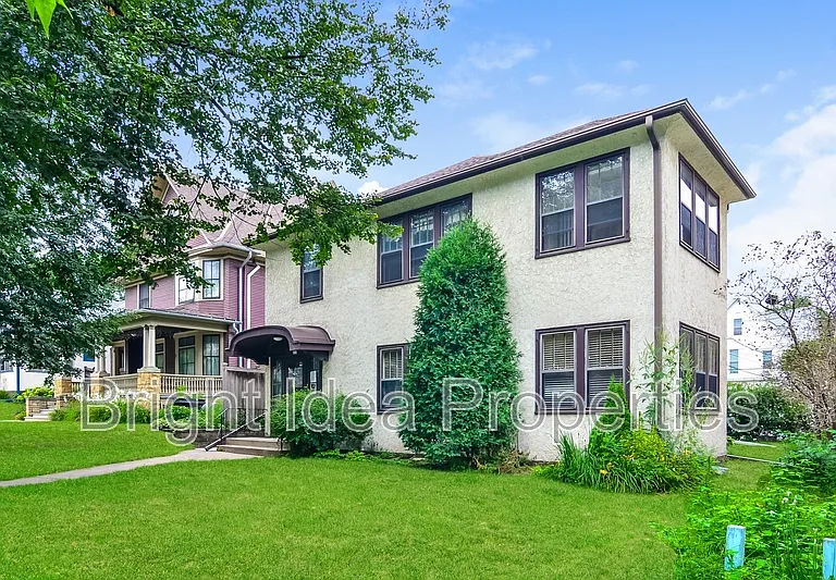 969 Saint Clair Ave #1 — Photo 4