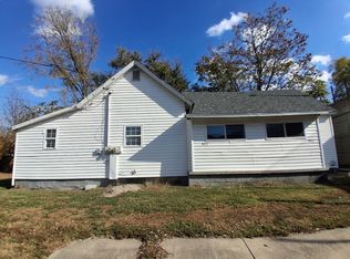 903 Jewell St, Danville, IL 61832