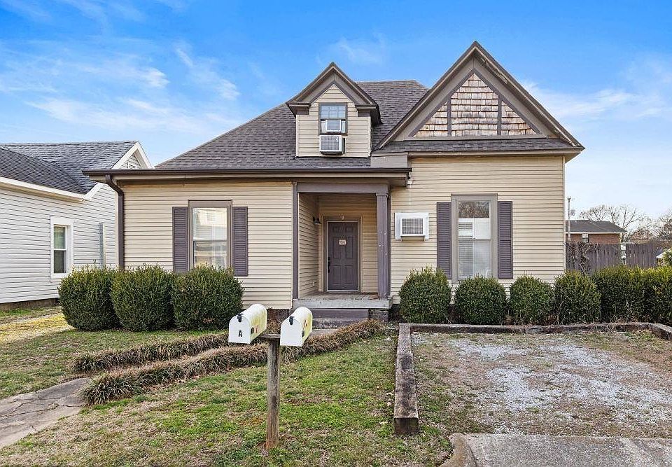 1st image of 821 Prospect St