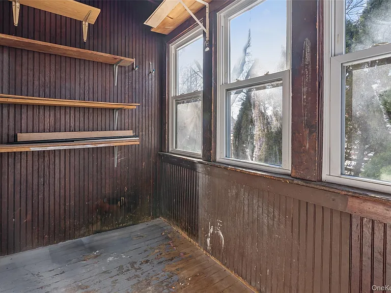 94 Winnikee Ave #2 — Photo 15