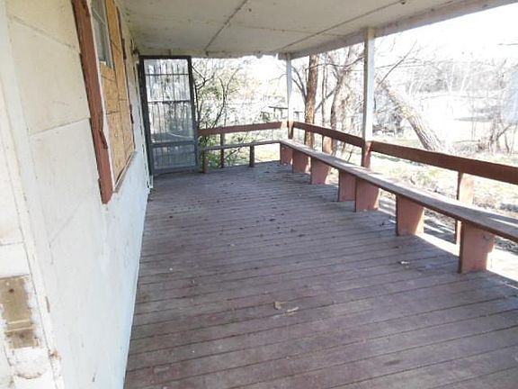 3rd image of 7341 Shoreline Dr
