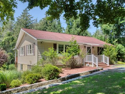 685 Greenway W, Orient, NY, 11957