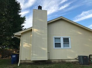 6303 Hallet St, Shawnee, KS 66216