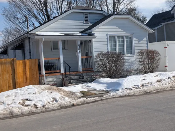 44 Macdonald St S, Arnprior, ON K7S 2W5