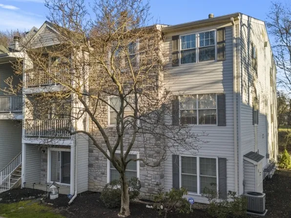 28 Willow Ct, Hamilton Twp., NJ 08619