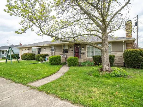 212 Eunice Dr, South Bend, IN 46615