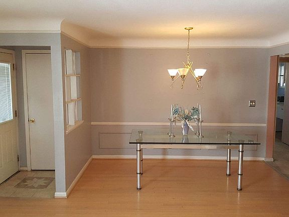 4th image of 23606 Hillcroft Dr