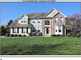 19 Cloverdale Way, Columbus, NJ 08022