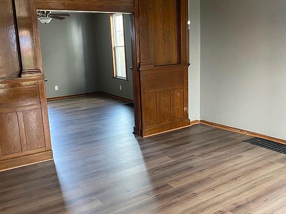 2nd image of 175 E Main St #1