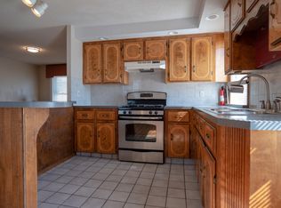 781 Eastern Ave #3, Fall River, MA 02723