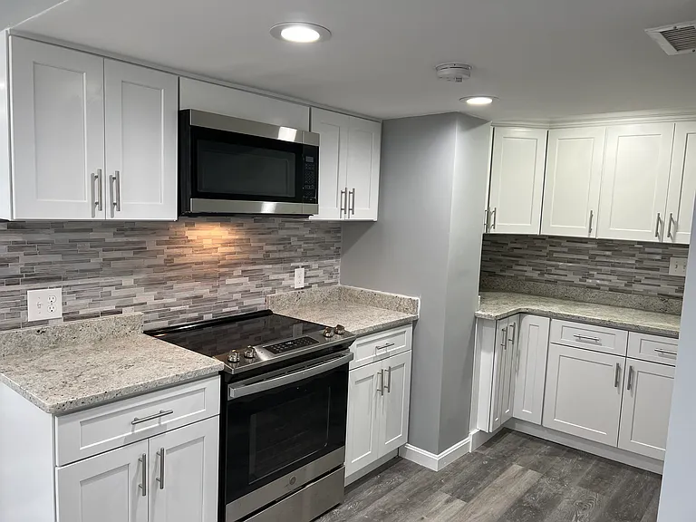 20B Oakland Ave #20B — Photo 12