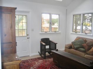 34 Chestnut St, New Hope, PA 18938