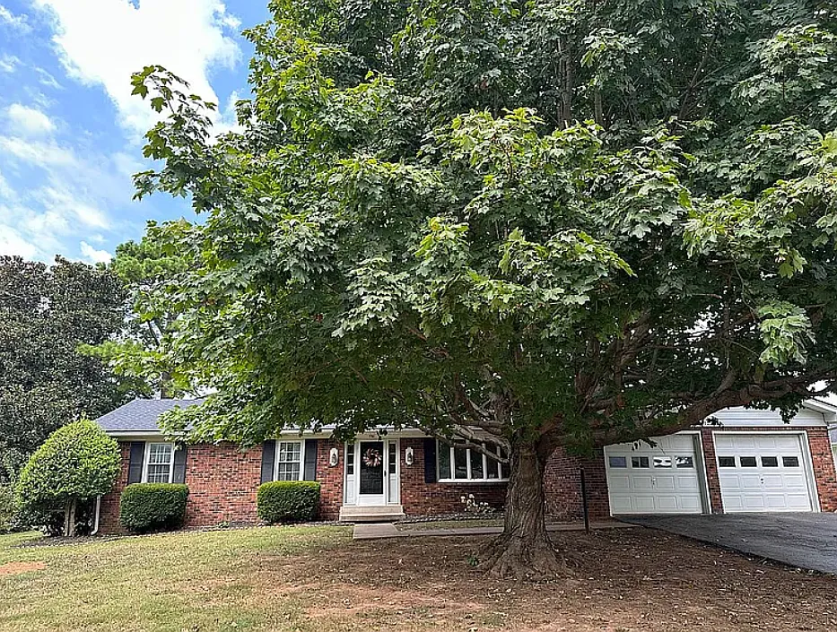1721 Erin Way