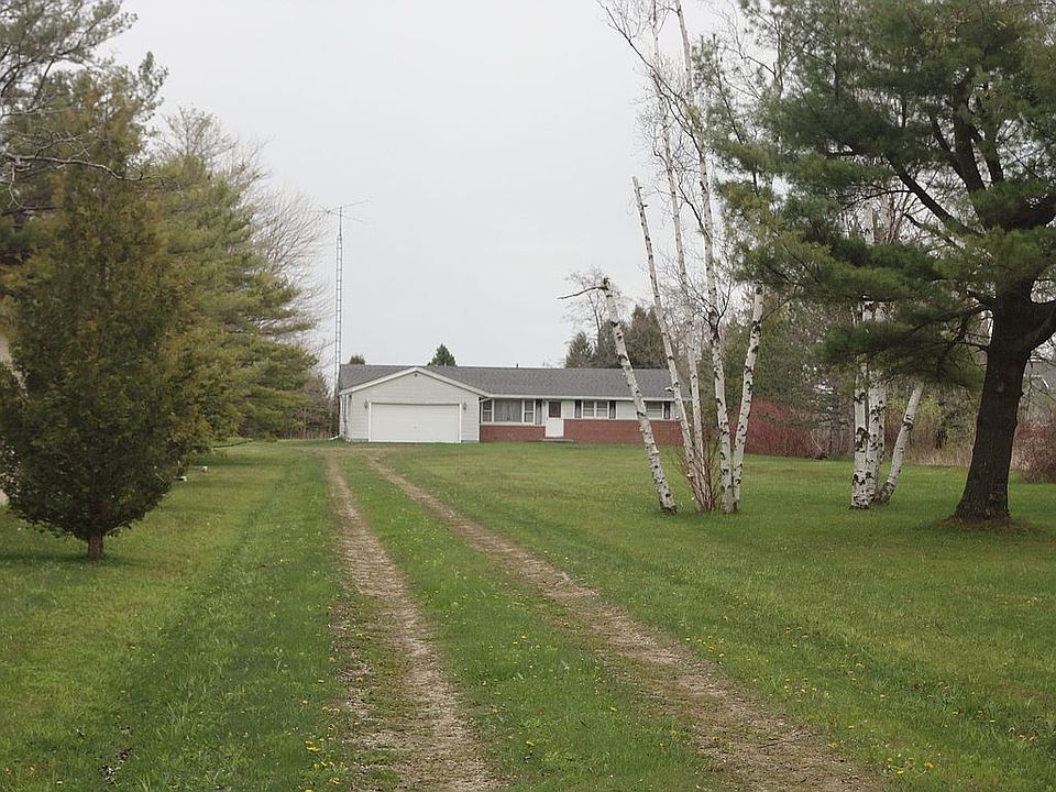 7824 Lake St, Forestville, MI 48434 Zillow