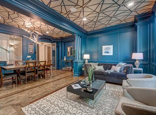 1717 W Huron St #1, Chicago, IL 60622