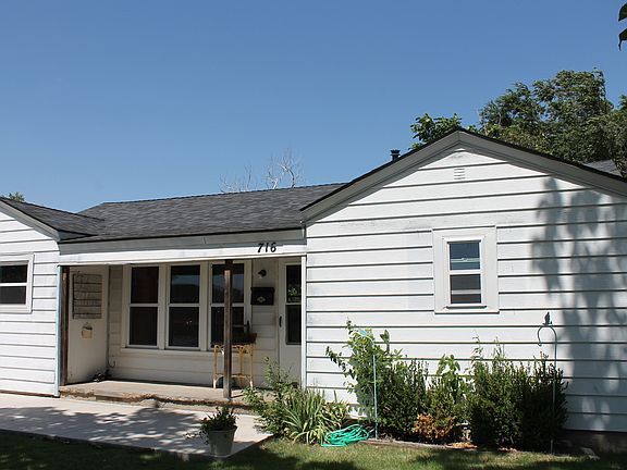 2nd image of 716 Bradley Dr
