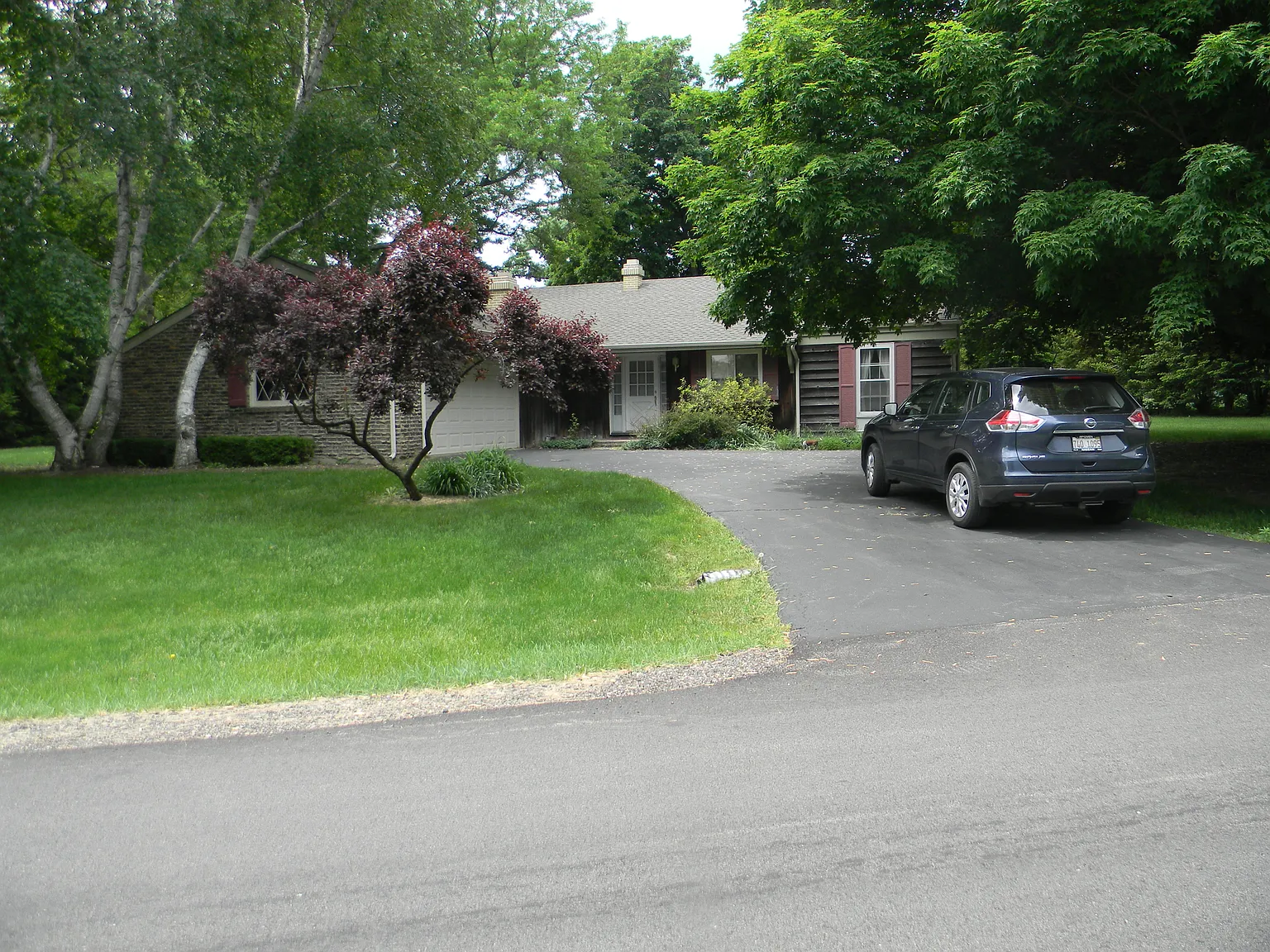 156 Hilltop Ln photo 1
