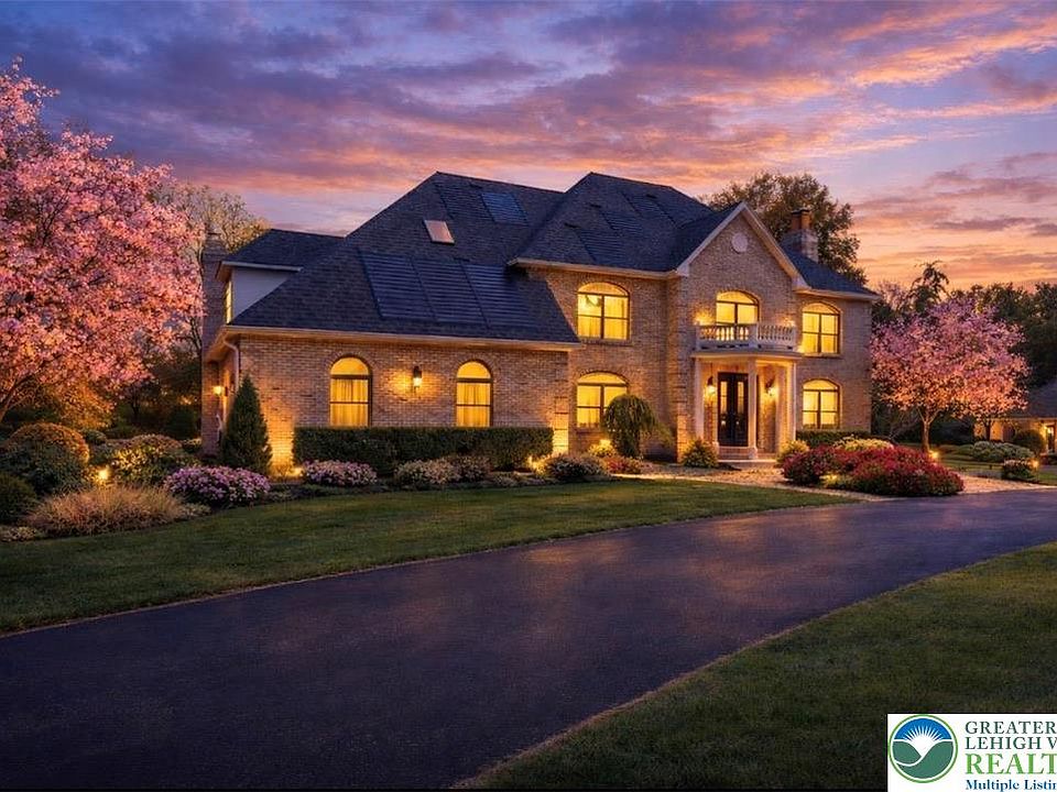 1st image of 3685 Manor Rd