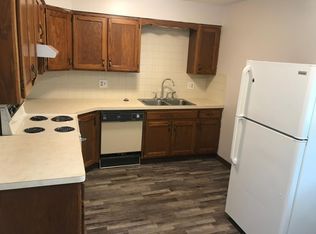 733 Griffith Dr APT 3, Manhattan, KS 66502