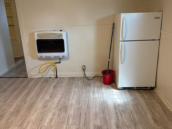 5th image of 527 2nd St #1F