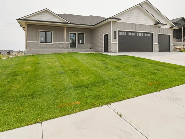 1520 N Marlowe Ave, Sioux Falls, SD 57110