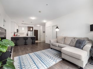 22 Royal Ave #217, New Westminster, BC V3L 1G6