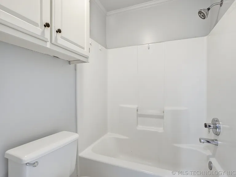 3027 E 89th Pl S — Photo 24