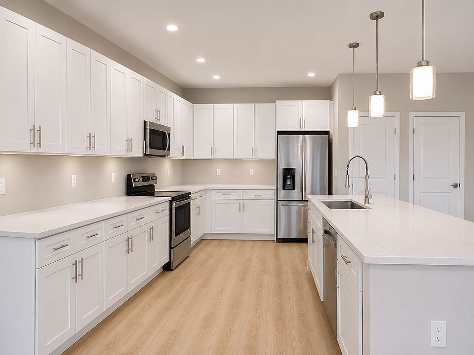 1st image of 298 Main St #3F