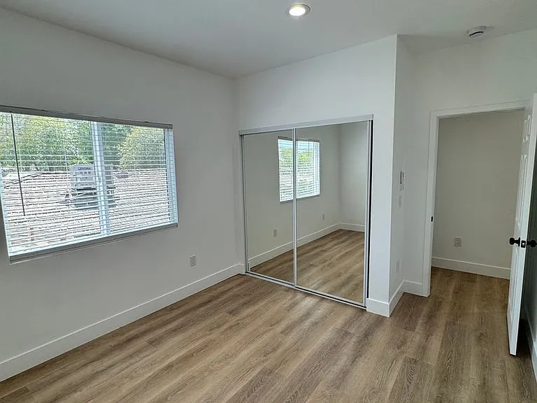 5201 E Anaheim Rd. — Photo 27