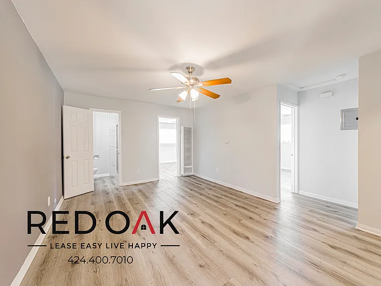 1032-1036 S Normandie Ave #1036-9 — Photo 6