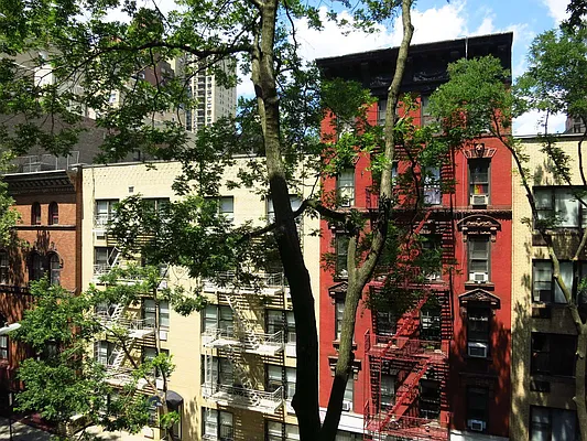 Rented by City & Suburban | media 9