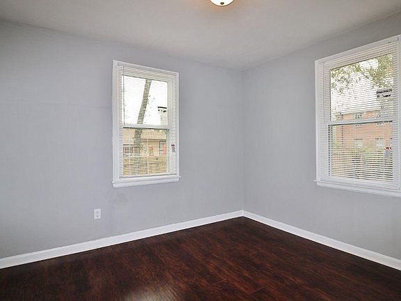 4th image of 7816 Marion St