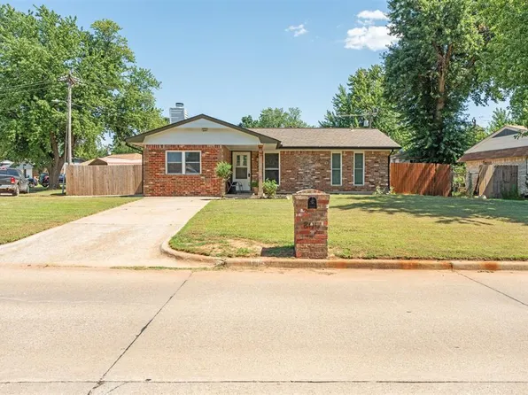 806 S Meadow Ln, Mustang, OK 73064