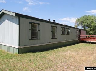 27 Creek Dr, Riverton, WY 82501