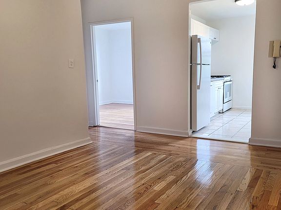 3rd image of 9963 66th Ave APT F1