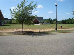 111 Prestwick Dr, Dothan, AL 36305