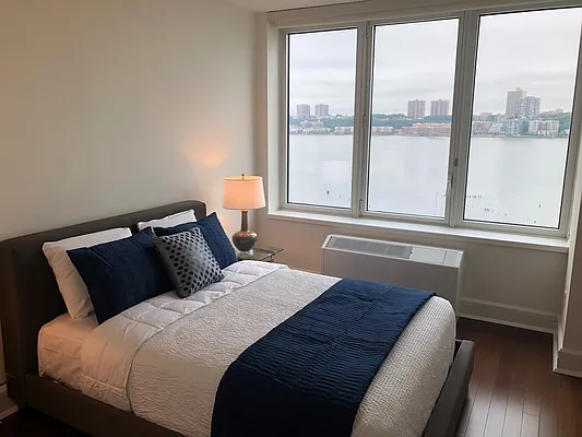 Rented by Windsor Property Management | media 7