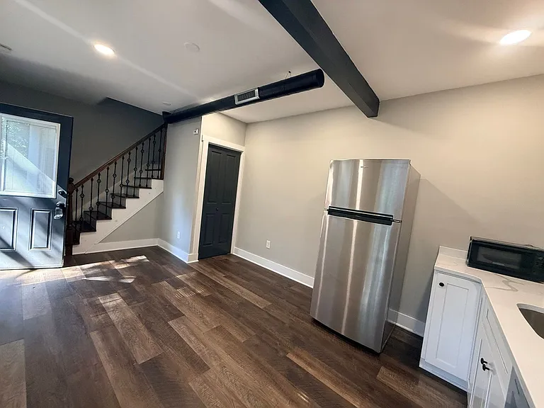 432 W Lemon St #3 — Photo 4