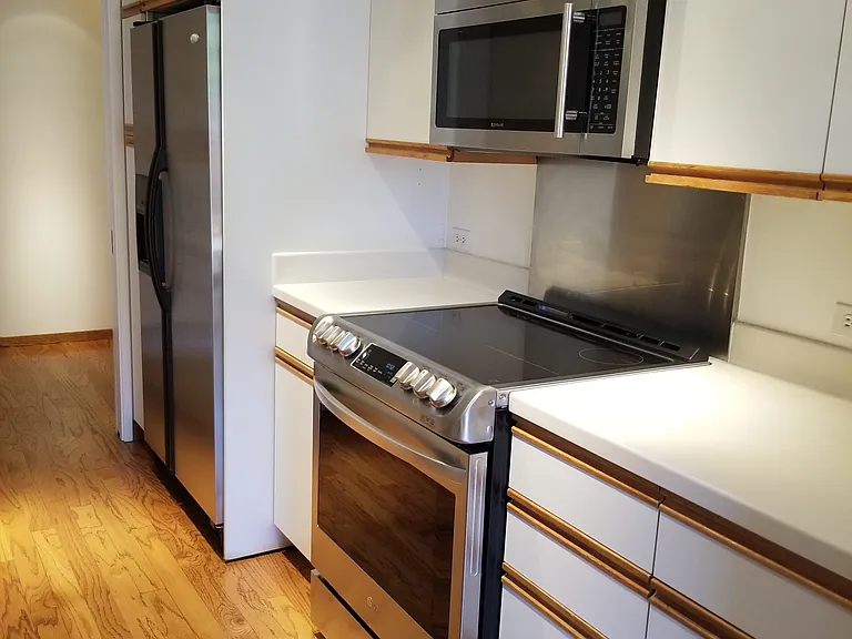 640 Davis St #49 — Photo 6