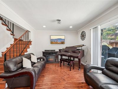 351 Cherry Hills Ln, Azusa, CA, 91702