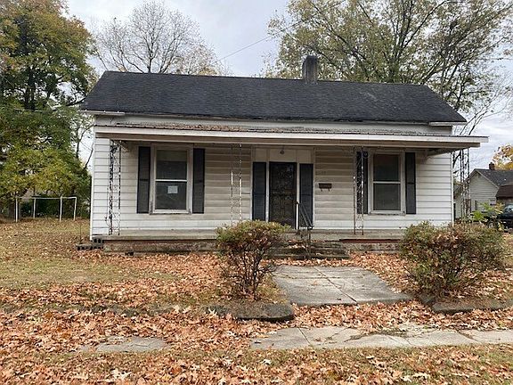 2nd image of 713 E Cheatham St
