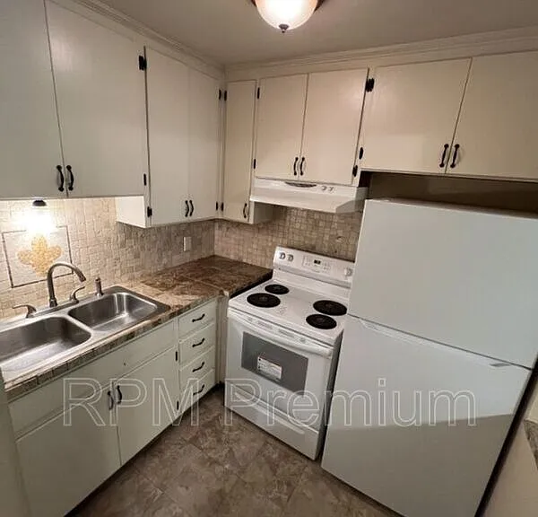 4114 Florida St #7 — Photo 8