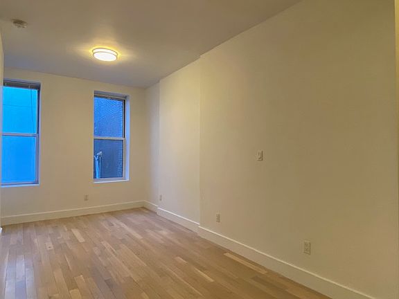 2nd image of 508 E 117th St Unit 3A