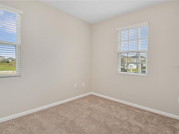 3rd image of 701 Meadow Pointe Dr