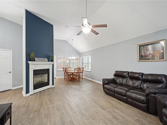 3rd image of 3025 Canaan Pl