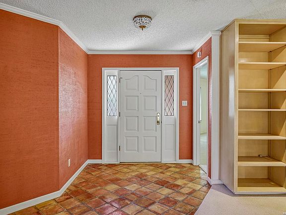 3rd image of 29623 Terra Vista