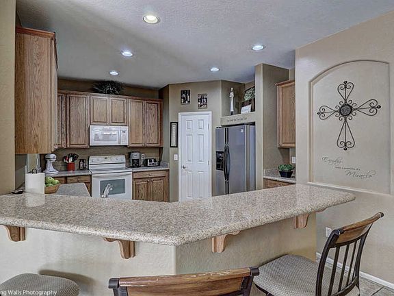 5th image of 21618 N 106th Ln