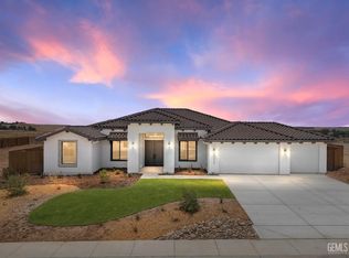 11733 Pendulum Dr, Bakersfield, CA 93306