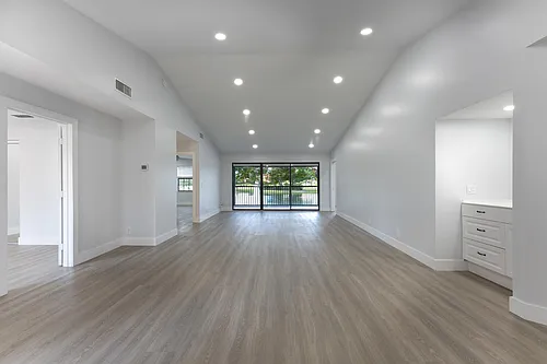 22791 Trelawny Ter #F Photo 1 22791 Trelawny Ter #F Photo 1